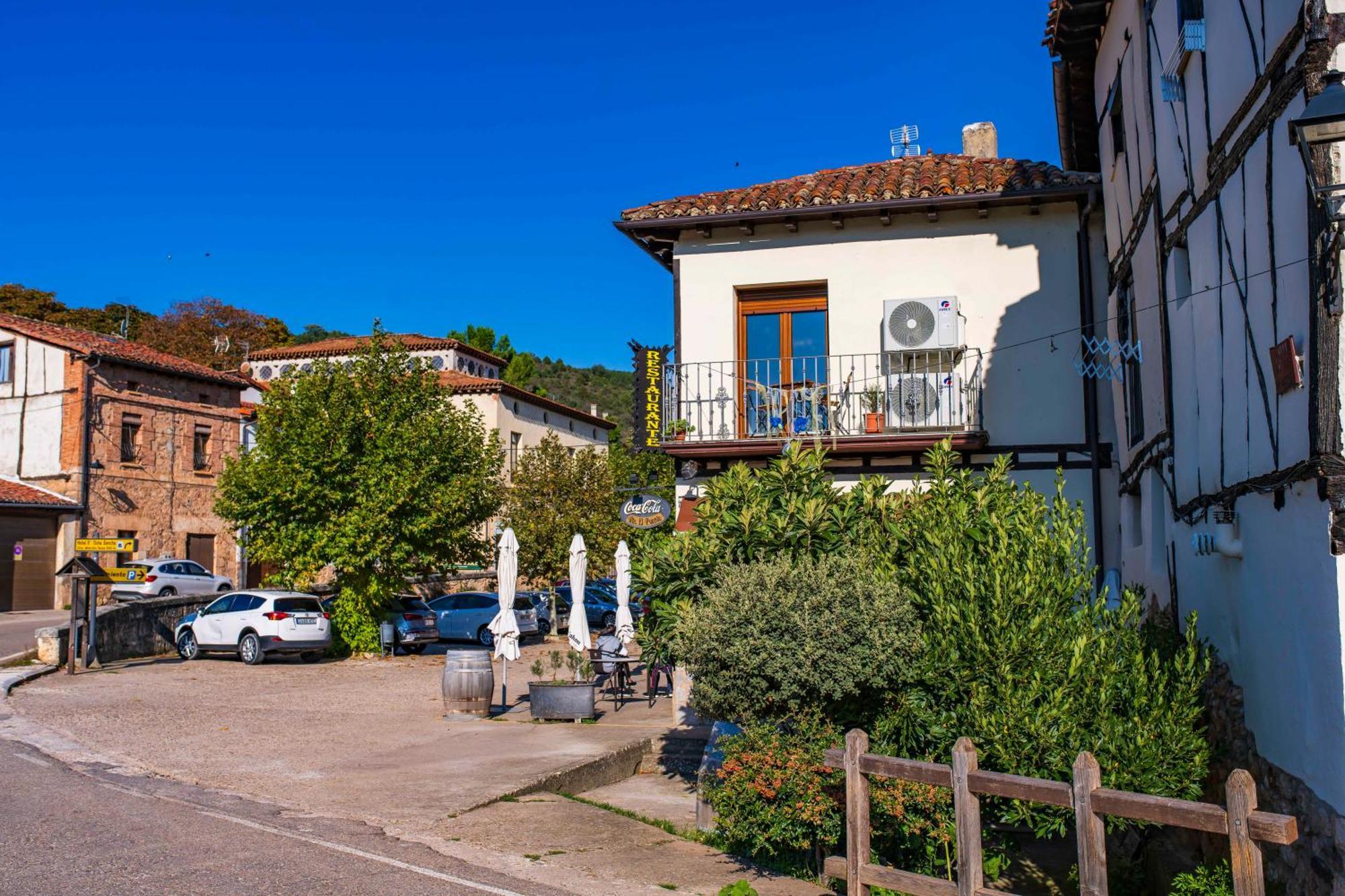 Apartamentos El Puente Covarrubias Bagian luar foto